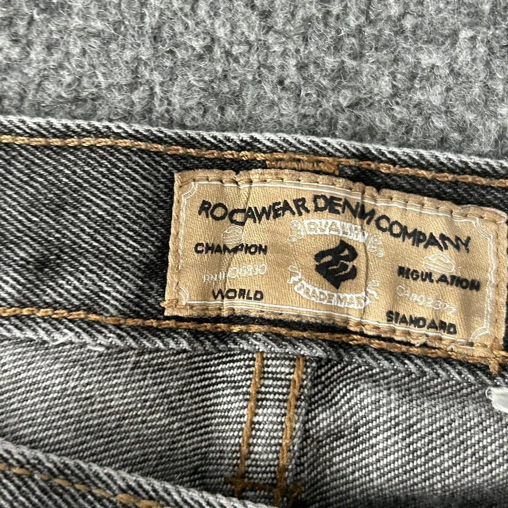 Rocawear Jeans Mens 36x31 Gray Straight Leg Regular Fit Charcoal Denim‎